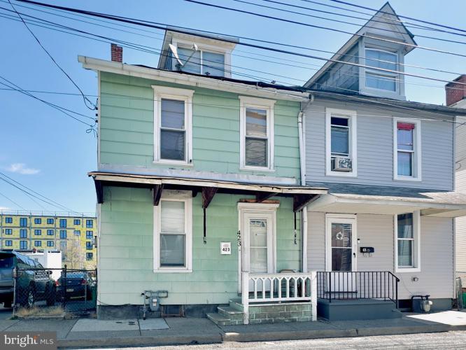 Photo of 423 N Railroad Street, Allentown PA