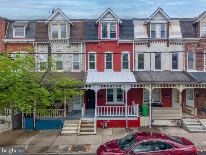 Photo of 306 Ridge Avenue