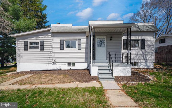 Photo of 1714 Elliott Ave