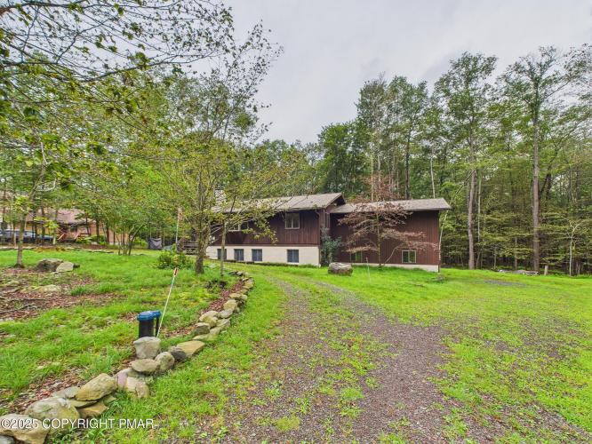 Photo of 82 S Lehigh River Drive, Clifton Township PA