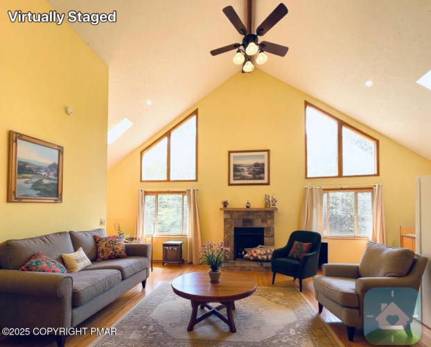 Photo of 103 Livingston Lane, Gouldsboro PA