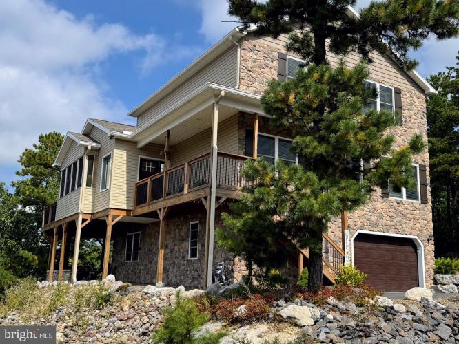 Photo of 532 Buck Mountain Blvd, Hazle Township PA