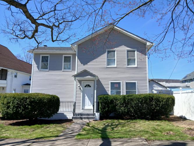 Photo of 271 Monument Avenue