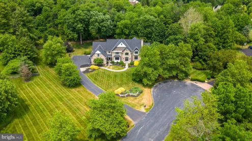 Photo of 10 Devonshires Court, Blue Bell PA