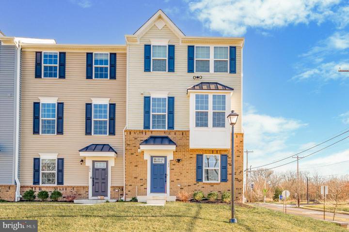 Photo of 102 Foxtail Way, Lansdale PA