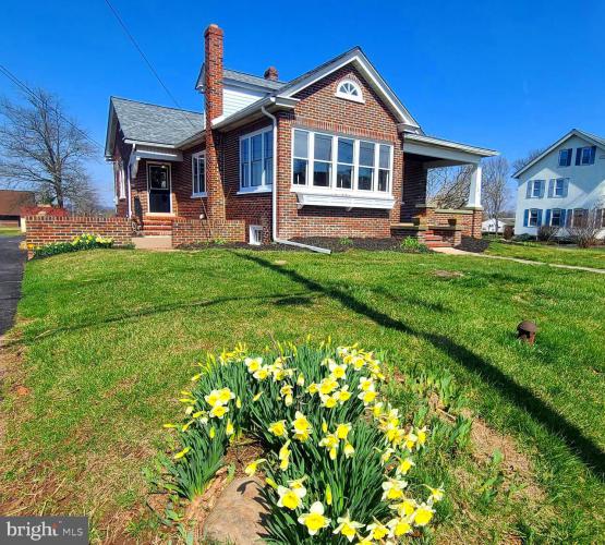 121 Harleysville Pike, Souderton PA 18964 for sale by EveryHome Realtors