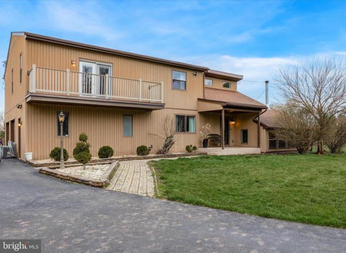 2384 Schlosser Road, Harleysville PA 19438 for sale by EveryHome Realtors