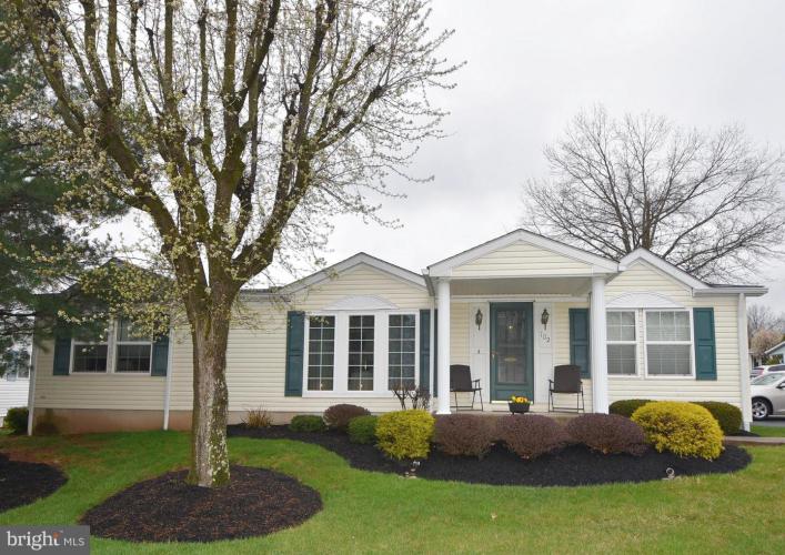 102 Deerfield Drive, Souderton PA 18964 for sale by EveryHome Realtors