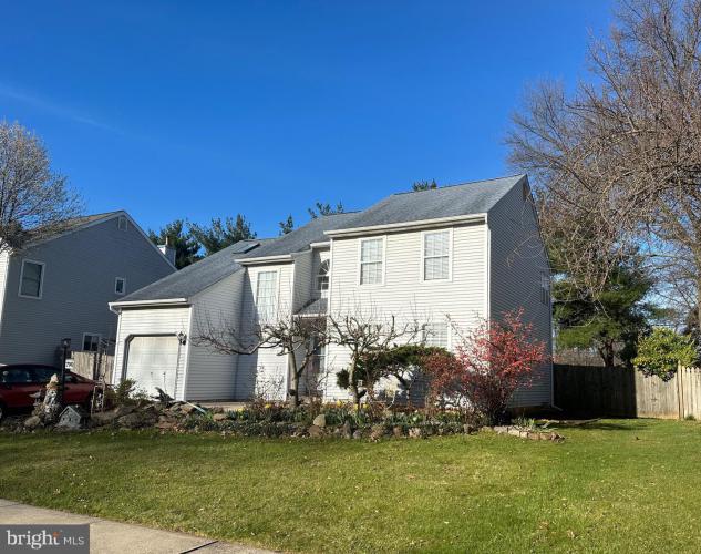 790 Brian Way, Lansdale PA 19446 for sale by EveryHome Realtors