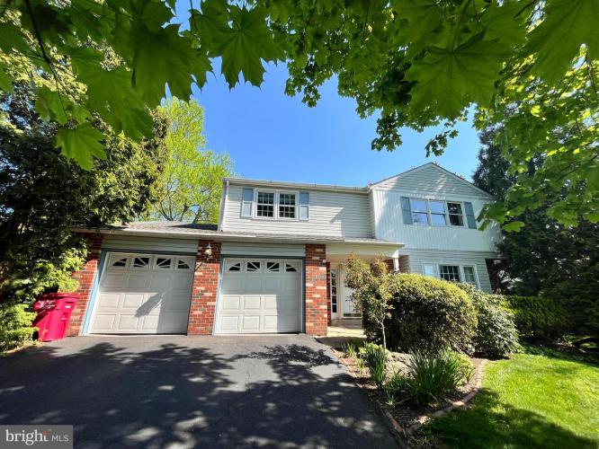 9 Heatherwood Hills Road, Eagleville PA 19403 for sale by EveryHome Realtors