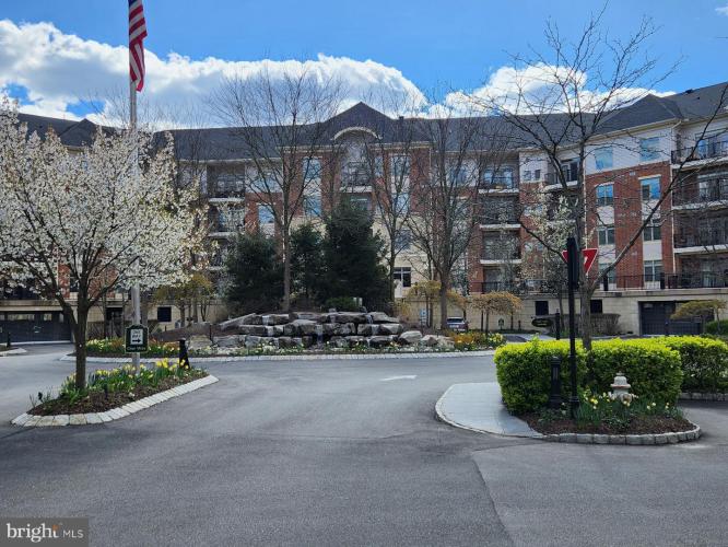 343 Carson Terrace, Huntingdon Valley PA 19006 for sale by EveryHome