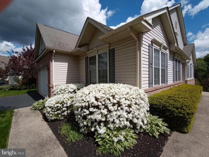 281 Kingsfield Drive, Souderton PA 18964 for sale by EveryHome Realtors