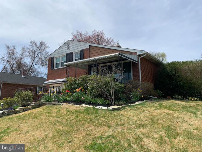 2921 Keenwood Road, Norristown PA 19403 for sale by EveryHome Realtors