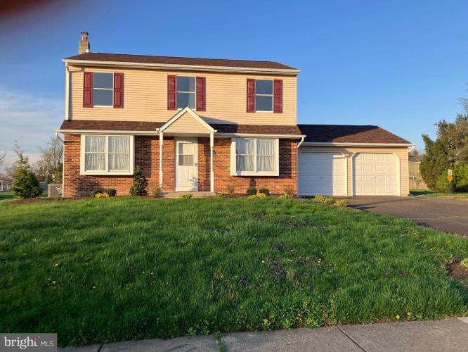 912 Herman Road, Horsham PA 19044 for sale by EveryHome Realtors