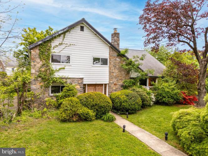 1011 Stanford Drive, Wynnewood PA 19096 for sale by EveryHome Realtors