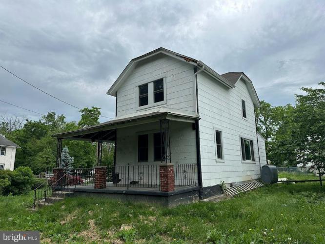 201 Penllyn Blue Bell Pike, Blue Bell PA 19422 for sale by EveryHome