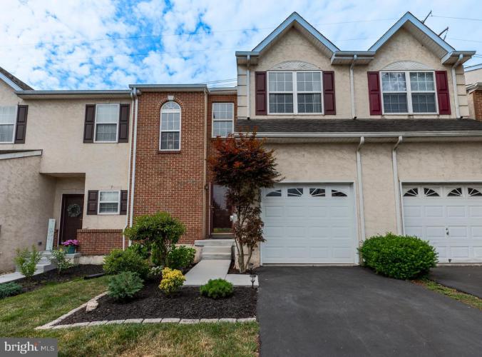 929 Cholet Drive, Collegeville PA 19426 for sale by EveryHome Realtors