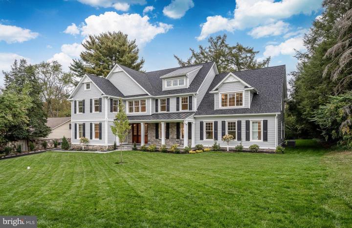 Photo of 407 Oakwynne Drive, Wynnewood PA