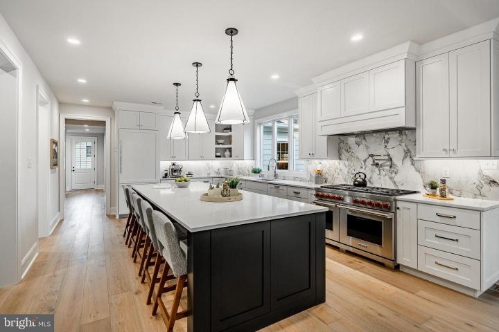 Photo of 407 Oakwynne Drive