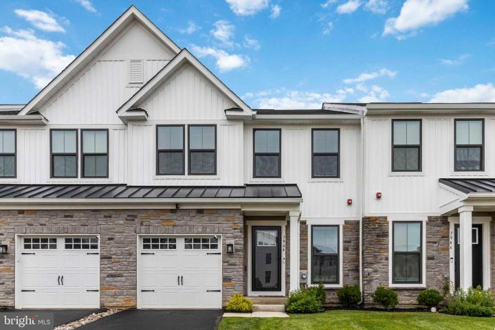 Photo of 7944 Milltown Circle, Cheltenham PA