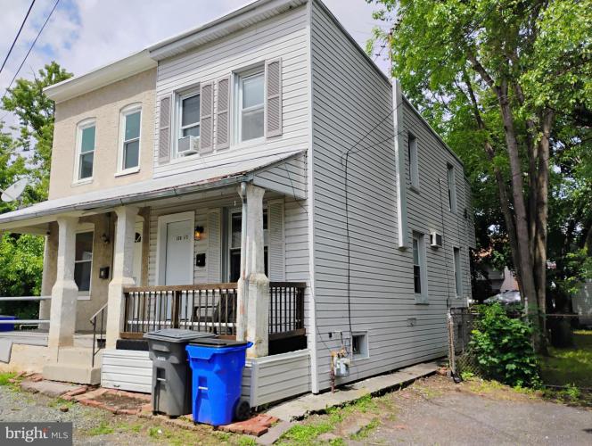Photo of 330 Pine Alley, Pottstown PA