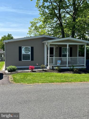 Photo of 605 Willow Drive, Green Lane PA