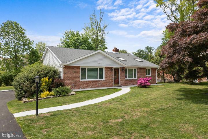 Photo of 826 Suffolk Road, Jenkintown PA