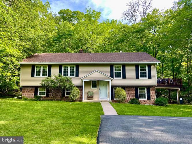 Photo of 90 Kurtz Road, Schwenksville PA