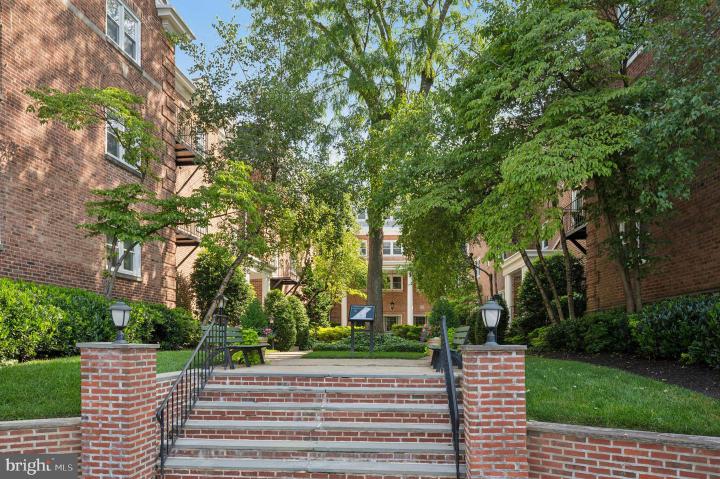 Photo of 237 W Montgomery Ave 1q, Haverford PA