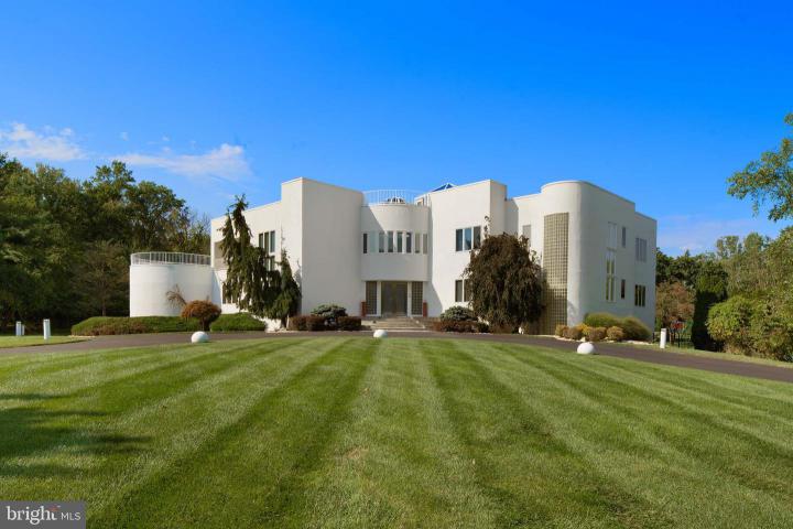 Photo of 611 Creek Lane, Flourtown PA