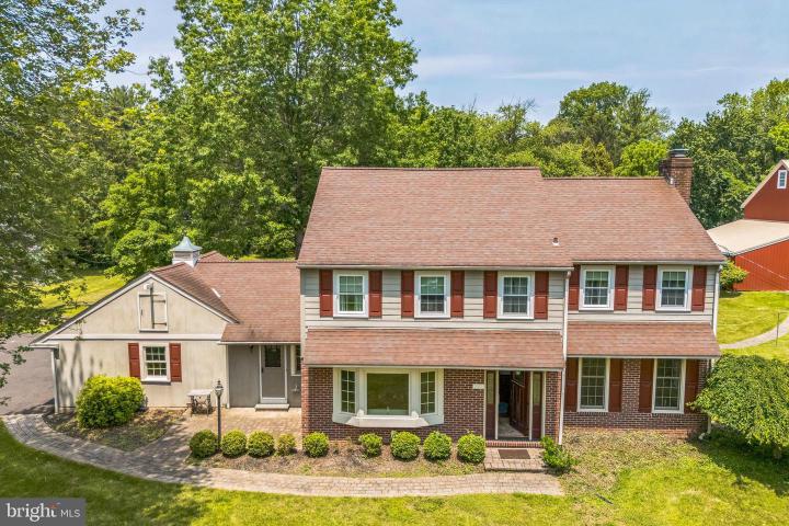 Photo of 1305 Meetinghouse Road, North Wales PA