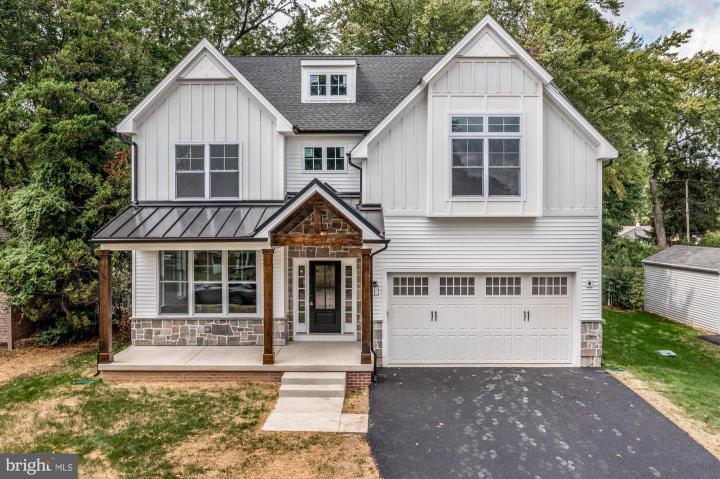 Photo of Clover Lane