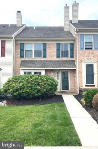 Photo of 633 Maple Glen Circle, Pottstown PA