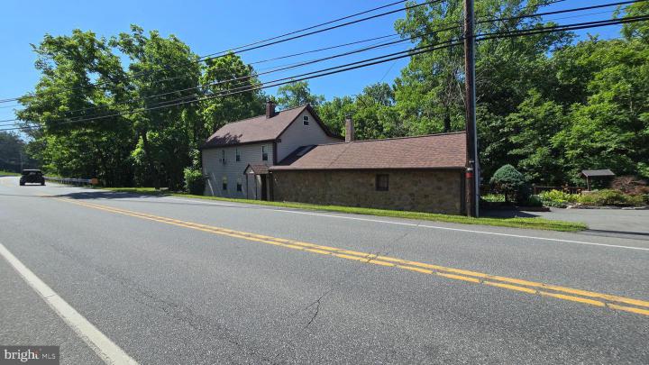 Photo of 770 Gravel Pike, Palm PA
