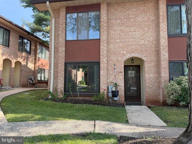 Photo of 805 Stonybrook 805, Norristown PA