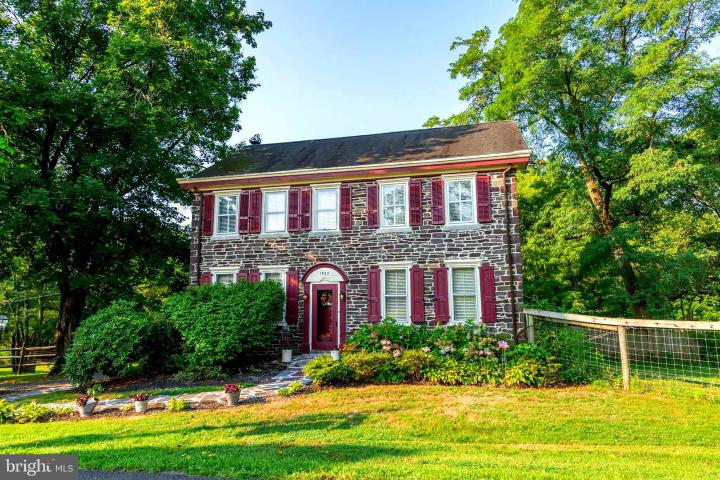 Photo of 1323 Old Sumneytown Pike, Harleysville PA