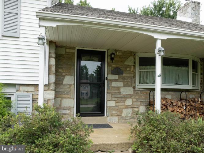 Photo of 1612 Winding Drive, North Wales PA