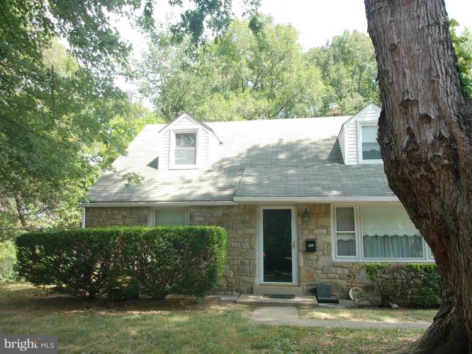 Photo of 1709 Church Road, Oreland PA