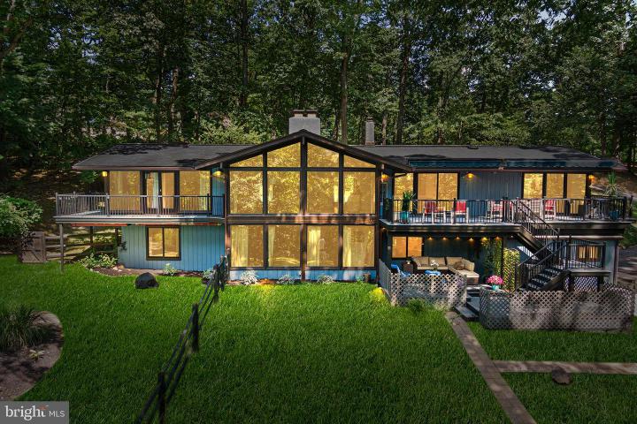 Photo of 305 Highview Drive, Wayne PA