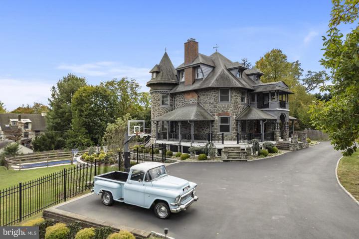 Photo of 662 S Highland Avenue, Merion Station PA