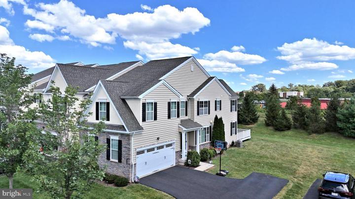 Photo of 2007 Pleasant Valley Drive, Lansdale PA