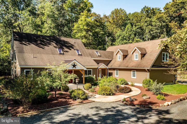 Photo of 661 Henning Road, Perkiomenville PA