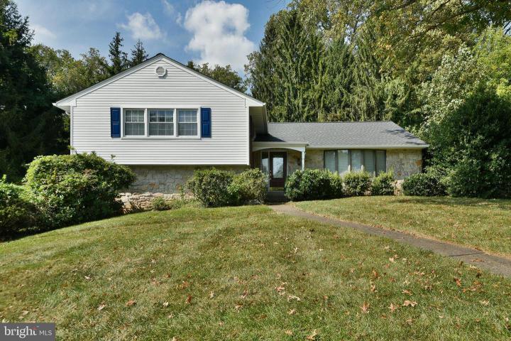 Photo of 1930 Valley Road, Jenkintown PA