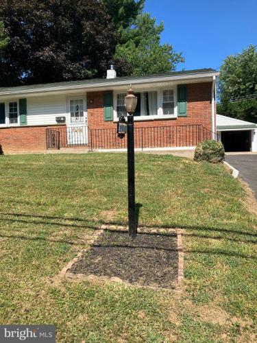 Photo of 906 Maple Avenue, Glenside PA