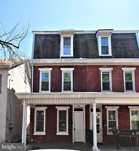 Photo of 854 Queen Street, Pottstown PA