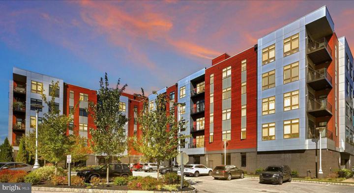 Photo of 575 S Goddard Boulevard 406