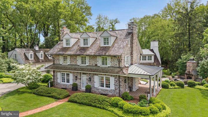 Photo of 352 Stenton Avenue