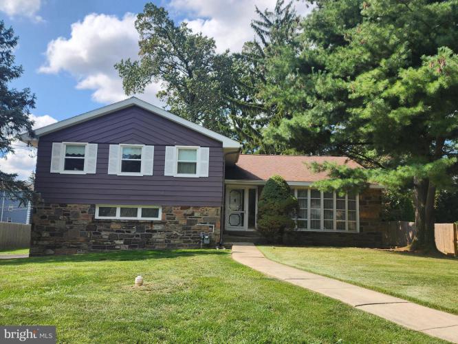 Photo of 7804 Louise Lane, Glenside PA