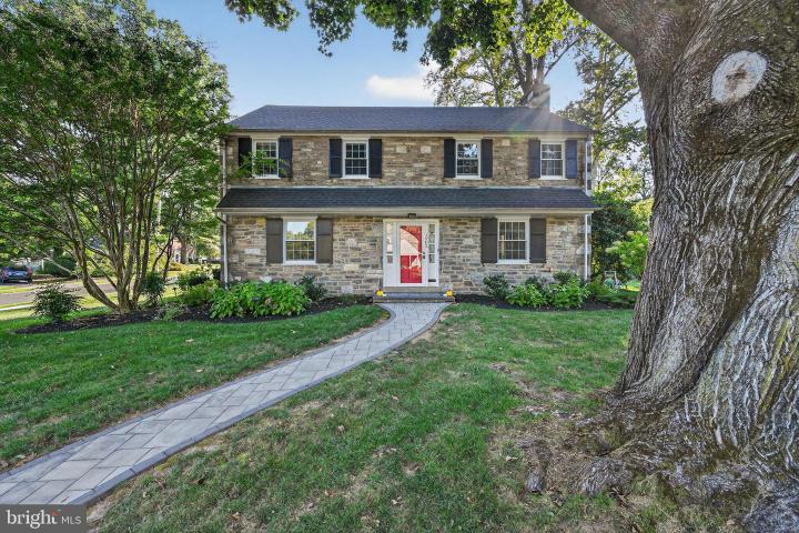 Photo of 1902 Lambert Road, Jenkintown PA
