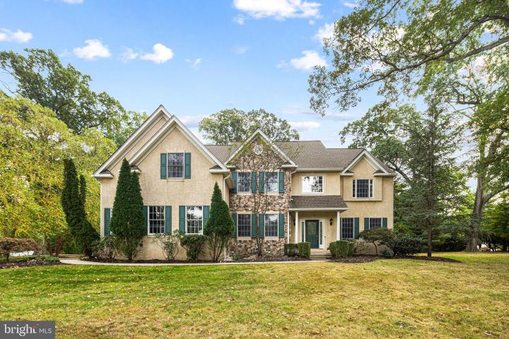 Photo of 744 Tennis Avenue